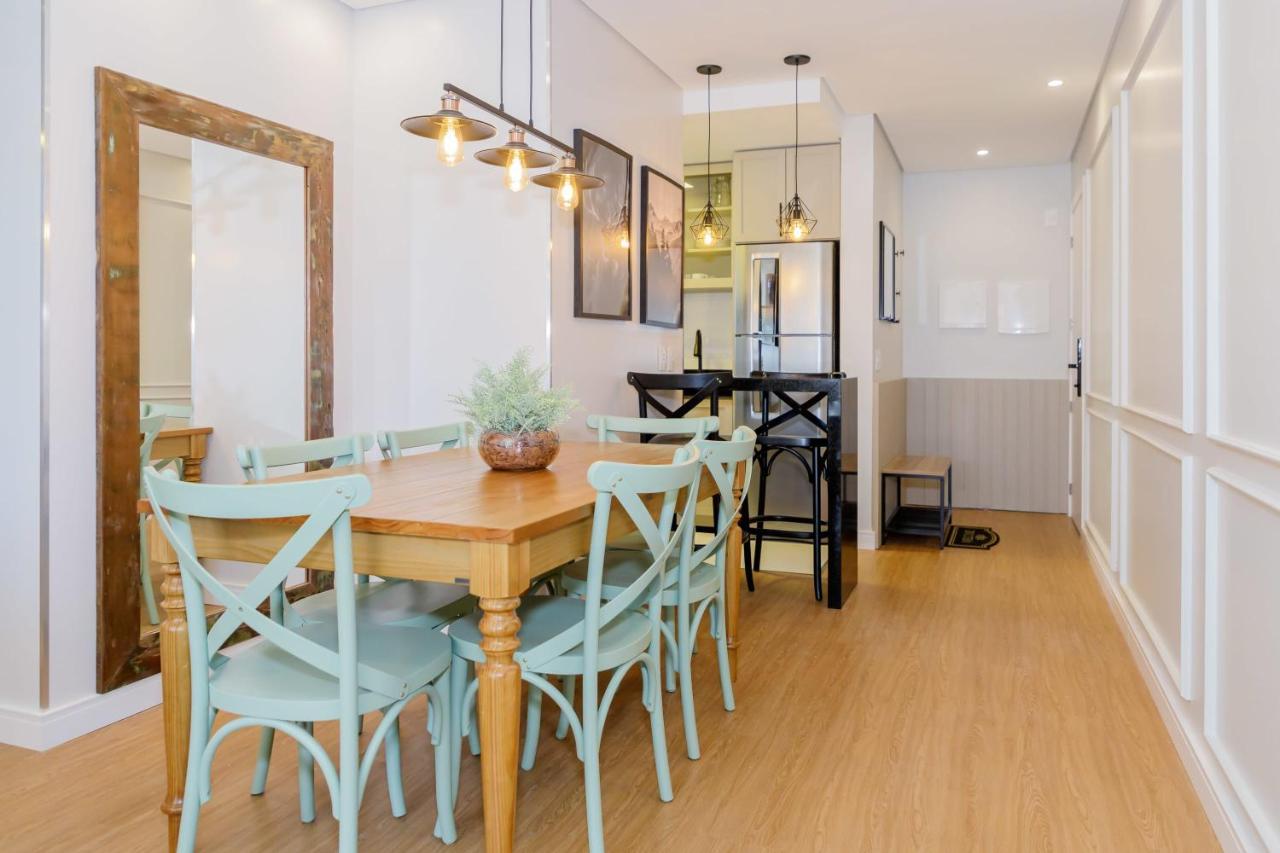 Novo Maravilhoso Apartamento No Centro - Gramado Apartment Luaran gambar