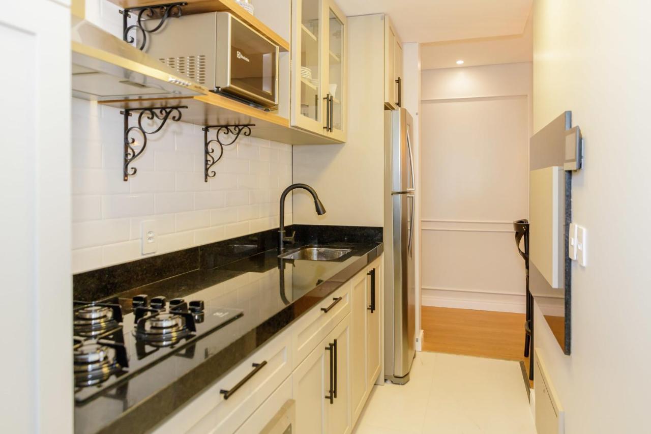 Novo Maravilhoso Apartamento No Centro - Gramado Apartment Luaran gambar