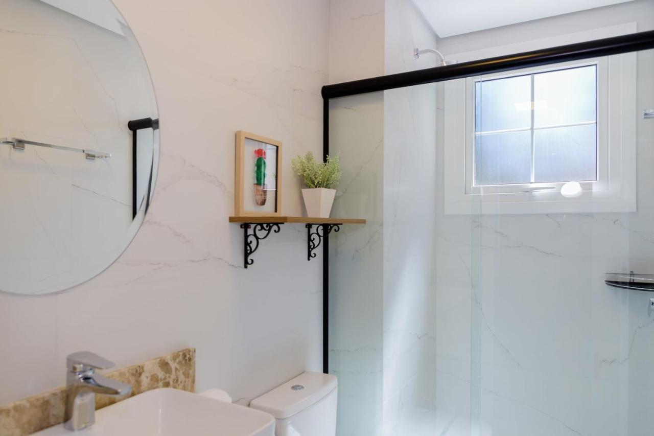 Novo Maravilhoso Apartamento No Centro - Gramado Apartment Luaran gambar