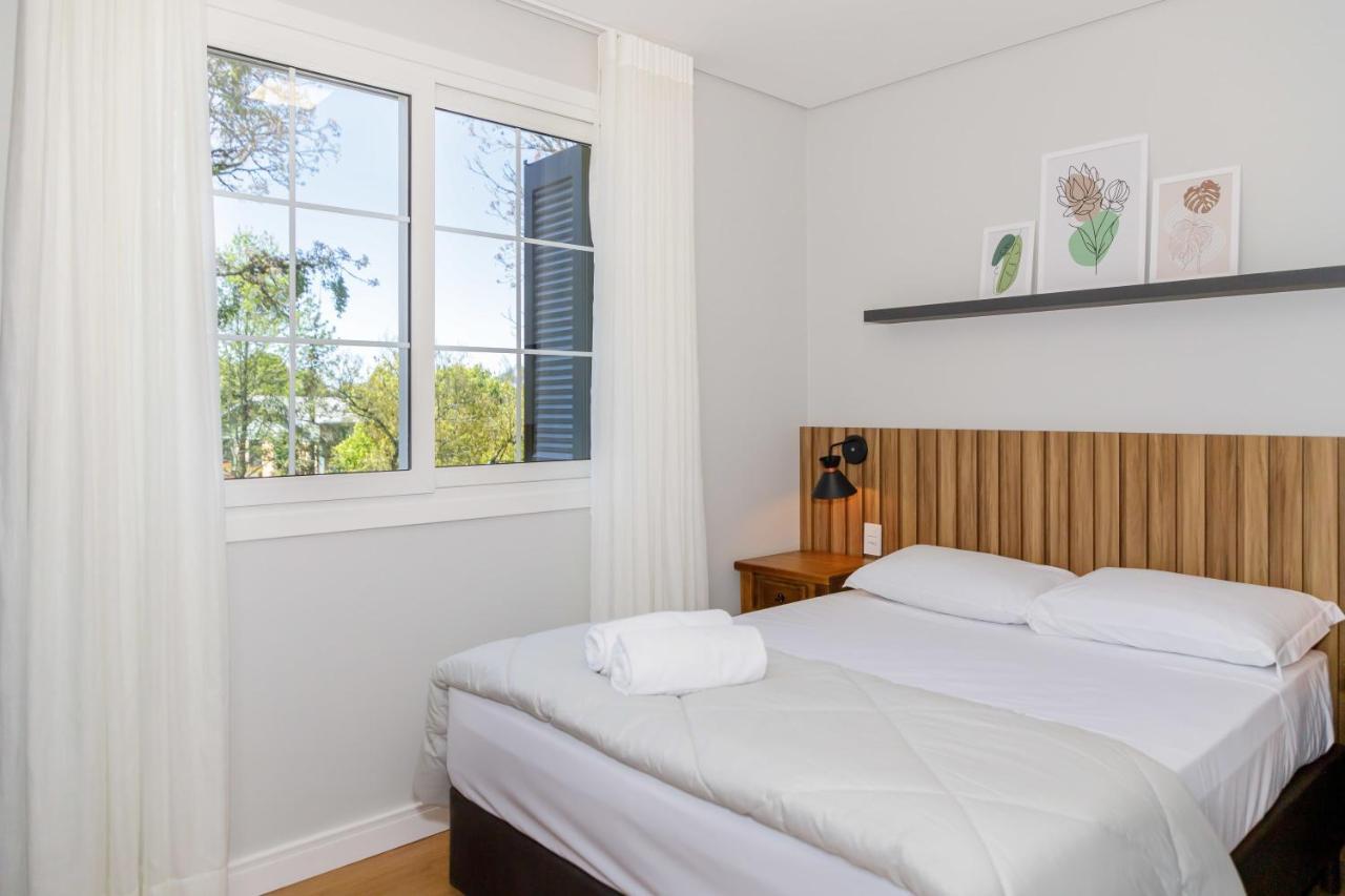 Novo Maravilhoso Apartamento No Centro - Gramado Apartment Luaran gambar